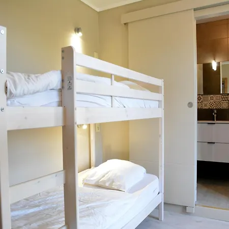 Grand In Erezee With Sauna, Cleaning Included Hébergement de vacances